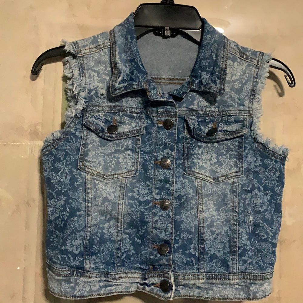 Girls’ floral vest